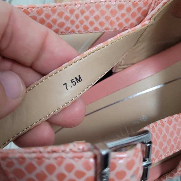 VIONIC | Ella pebble leather dusty pink toe loop ankle strap comfort sandal - Picture 10 of 10